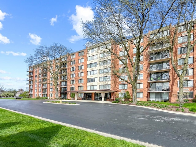 2000 Saint Regis Dr Unit 4E, Lombard, IL 60148 - photo 20