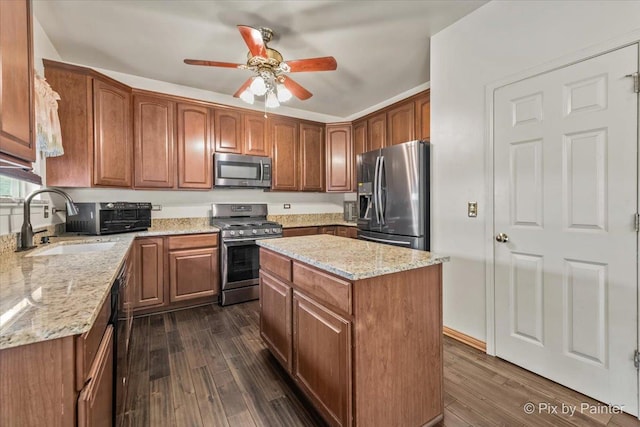 5485 Avalon Ln, Lake In The Hills, IL 60156 - photo 13