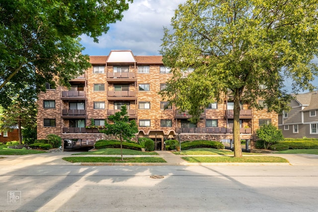 121 S Vail Ave Unit 504, Arlington Heights, IL 60005 - photo 1