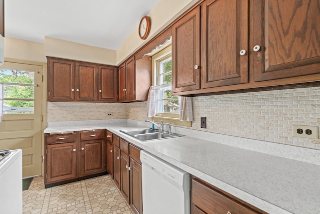 216 S Michigan Ave, Addison, IL 60101 - photo 13