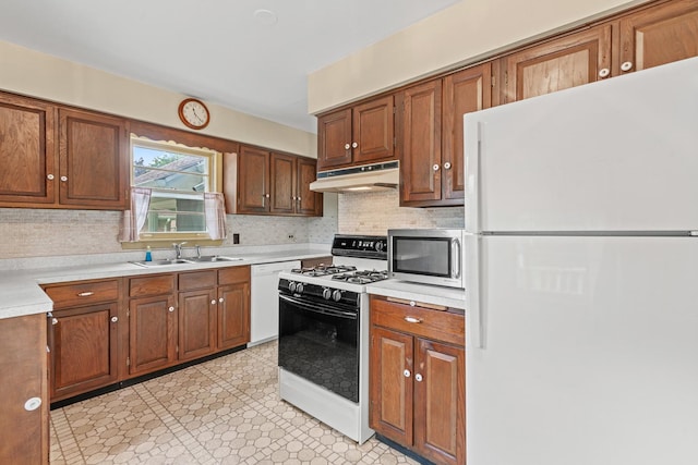216 S Michigan Ave, Addison, IL 60101 - photo 14