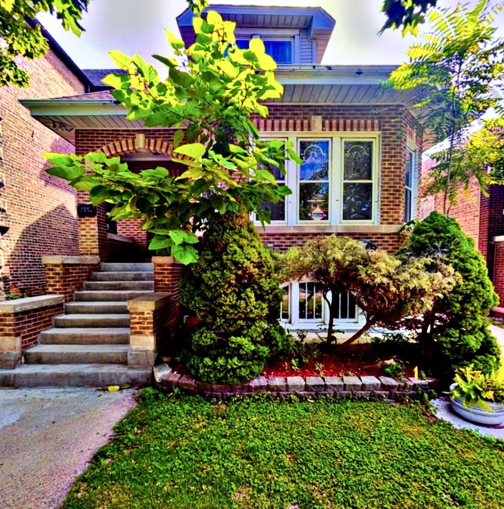 1215 S 58th Ct, Cicero, IL 60804 - photo 1