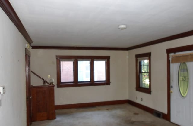 365 S Taylor Ave, Decatur, IL 62522 - photo 3