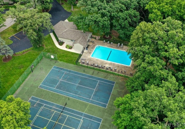 1592 Kirkwood Dr Unit 1592, Geneva, IL 60134 - photo 20