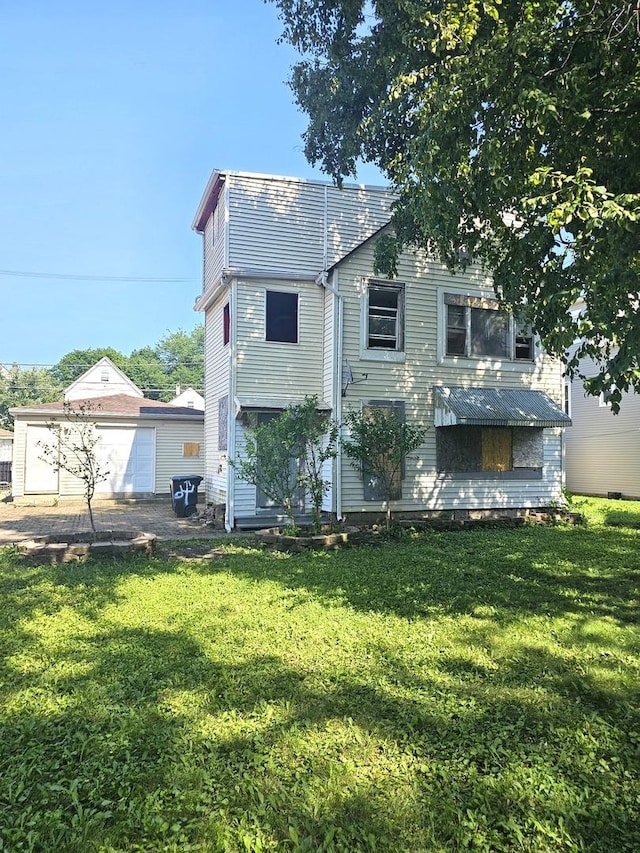 4735-37 S Hoyne Ave, Chicago, IL 60609 - photo 1