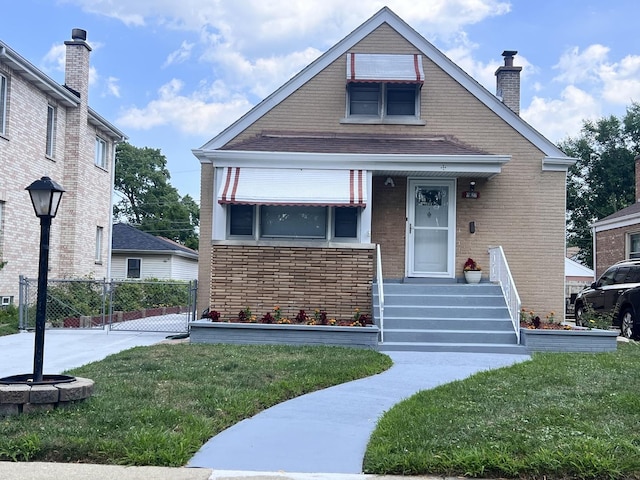 7427 Tripp Ave, Skokie, IL 60076 - photo 1