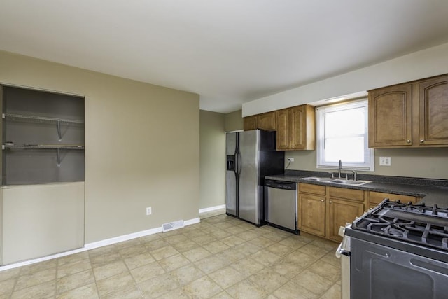 2215 Hermon Ave, Zion, IL 60099 - photo 7