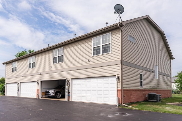 257 Bent Grass Cir Unit D, Dekalb, IL 60115 - photo 17