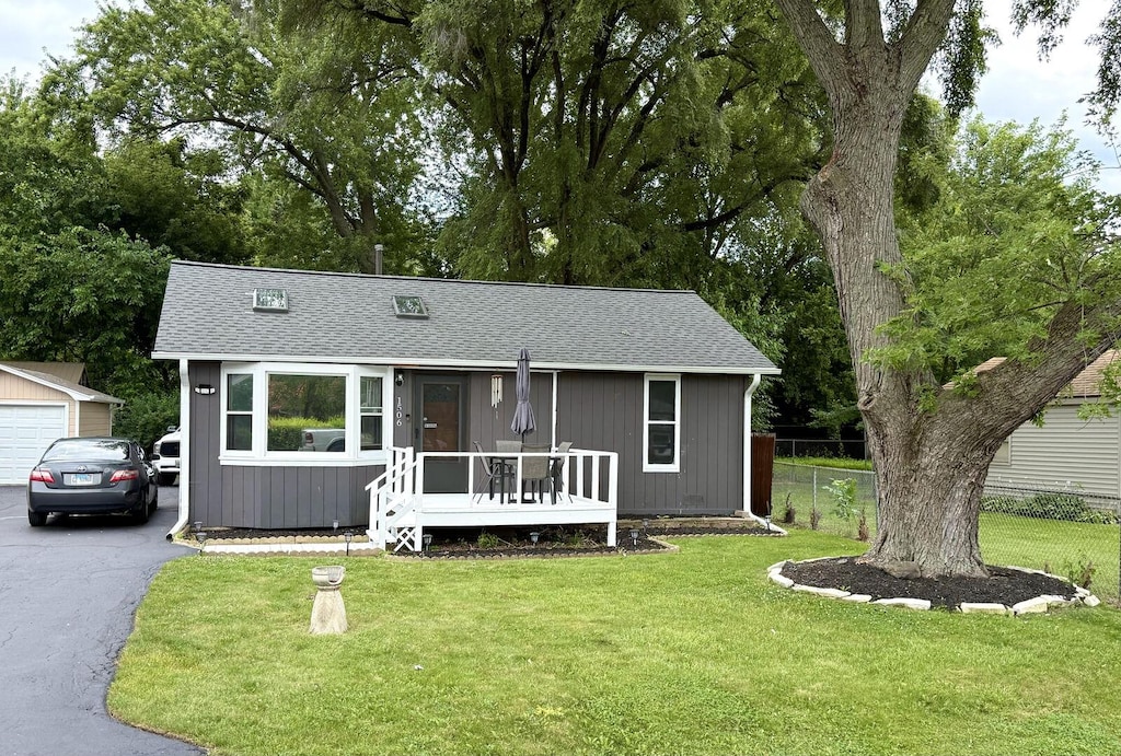 1506 N River Rd, Mchenry, IL 60051 - photo 1