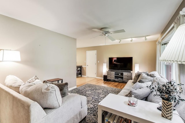 642 Adobe Ct, Carol Stream, IL 60188 - photo 3