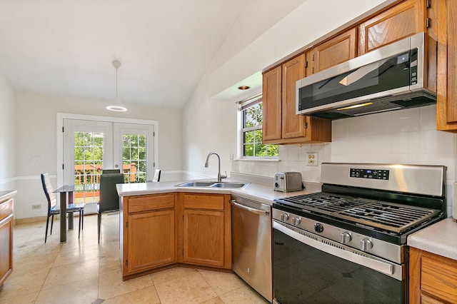 2138 Green Bridge Ln, Hanover Park, IL 60133 - photo 8