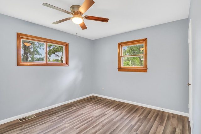 2741 Pawnee Rd, Waukegan, IL 60087 - photo 8