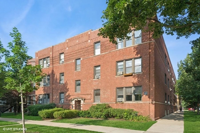 4956 N Winchester Ave Unit 1, Chicago, IL 60640 - photo 1