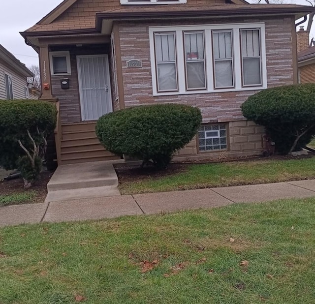 11531 S Stewart Ave, Chicago, IL 60628 - photo 1