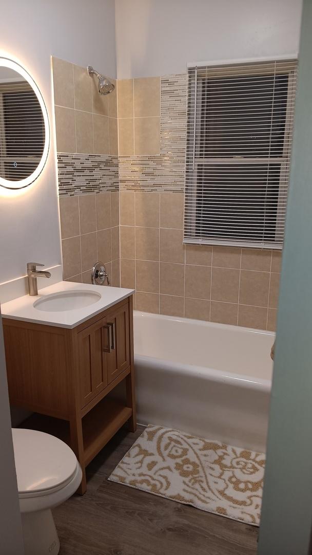 11531 S Stewart Ave, Chicago, IL 60628 - photo 9