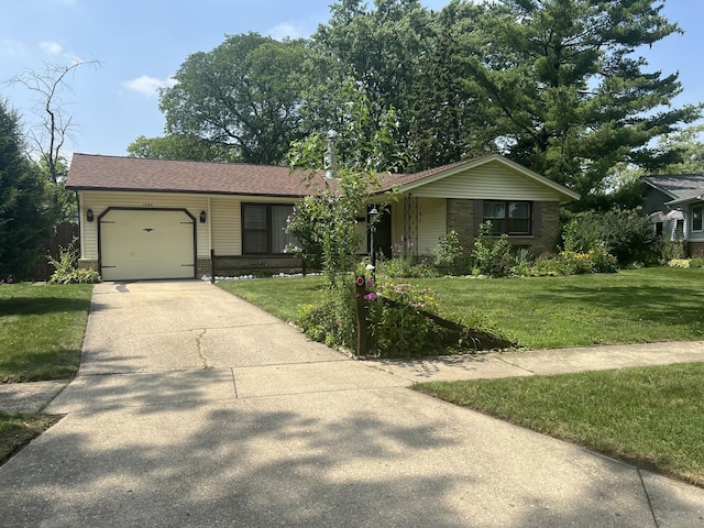 1060 Warwick Ln, Elk Grove Village, IL 60007 - photo 1