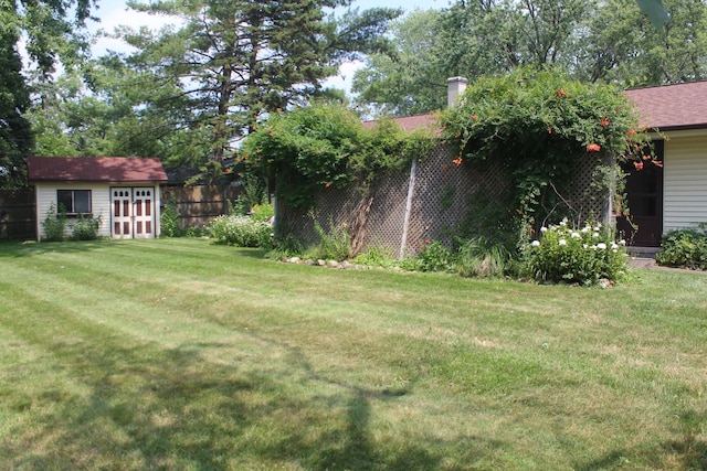 1060 Warwick Ln, Elk Grove Village, IL 60007 - photo 3