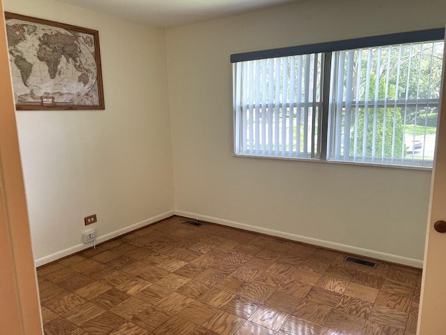 1060 Warwick Ln, Elk Grove Village, IL 60007 - photo 8