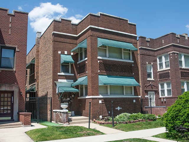 7208 S Calumet Ave, Chicago, IL 60619 - photo 3