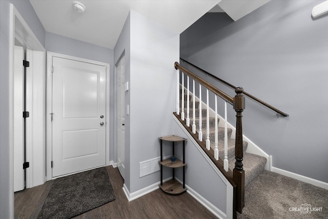 875 Finley Dr, Aurora, IL 60504 - photo 2