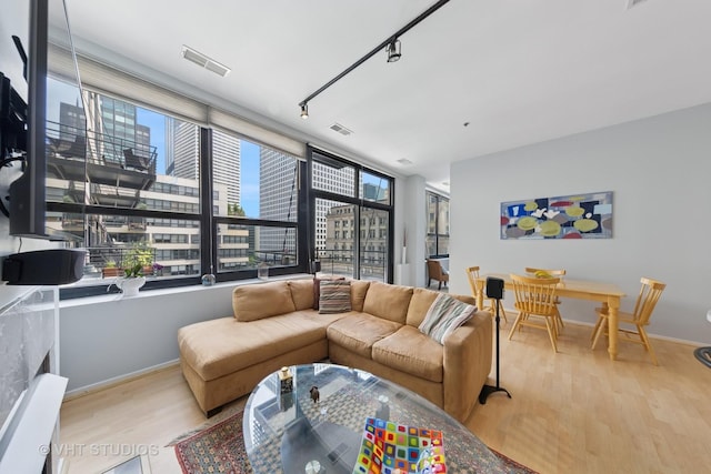 130 S Canal St Unit 701, Chicago, IL 60606 - photo 5