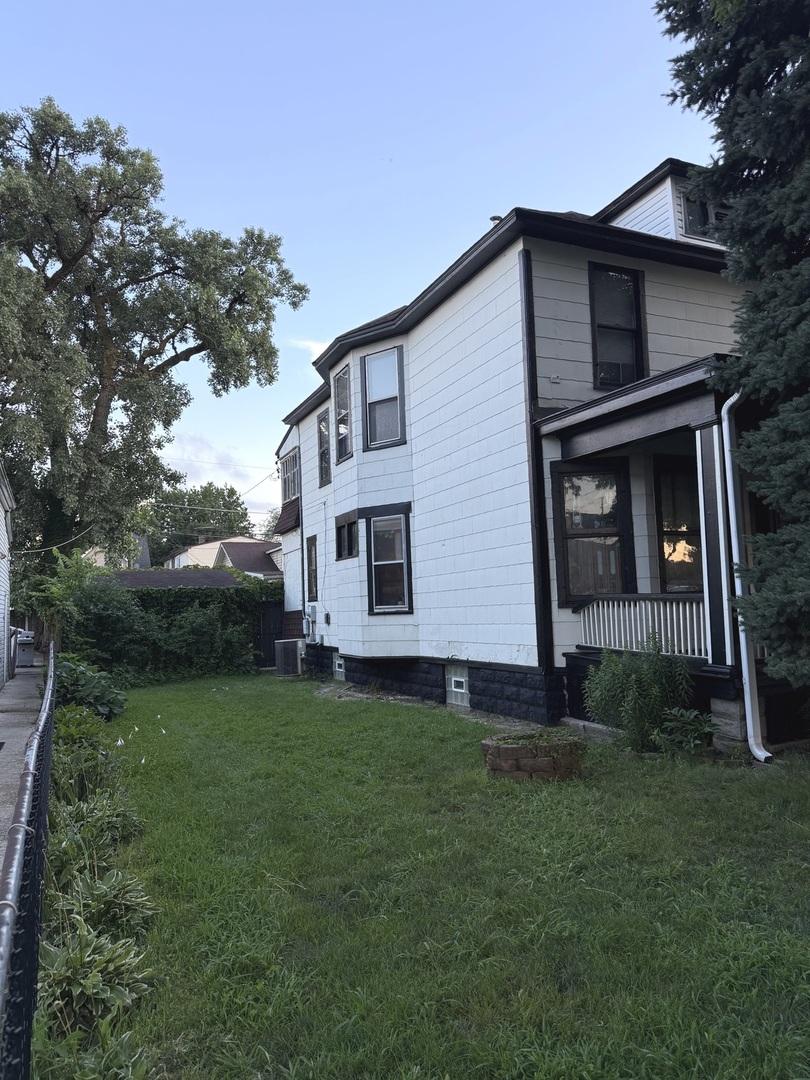 3751 W 63rd Pl, Chicago, IL 60629 - photo 2