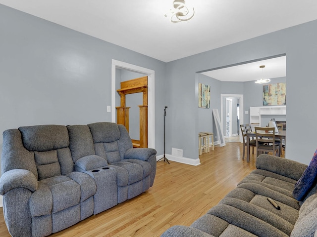 1019 N Mason Ave, Chicago, IL 60651 - photo 12
