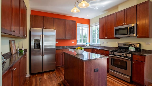 107 W Hampton Ct, Round Lake, IL 60073 - photo 9