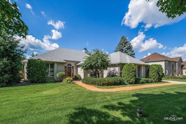 63 N Royal Oaks Dr, Bristol, IL 60512 - photo 1
