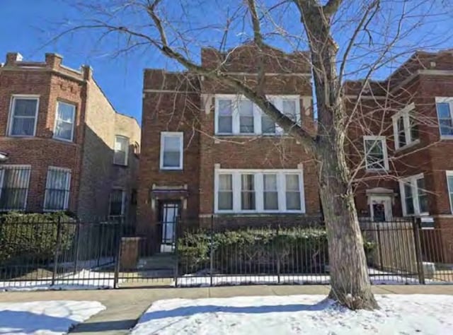 1133 N Massasoit Ave, Chicago, IL 60651 - photo 2