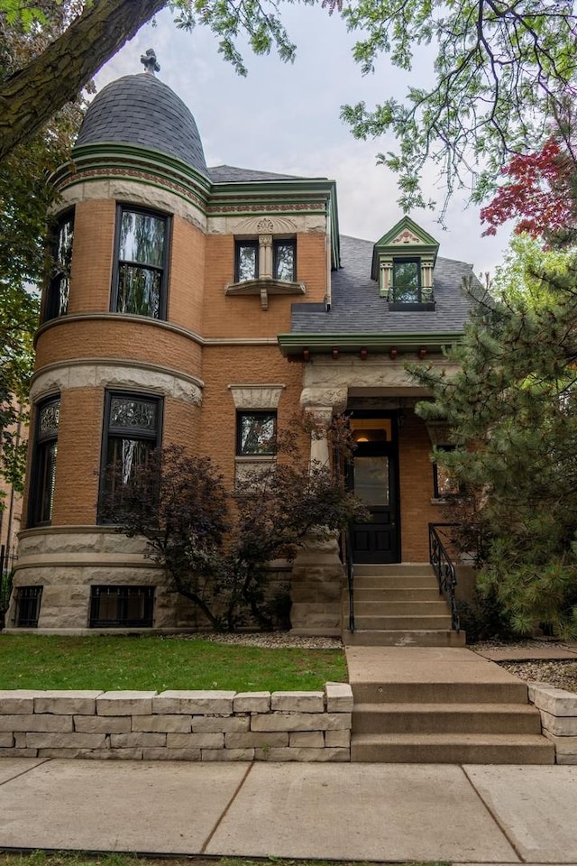 2138 W Caton St, Chicago, IL 60647 - photo 2