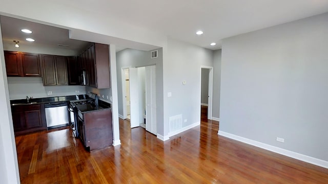 3205 W George St Unit 2, Chicago, IL 60618 - photo 7