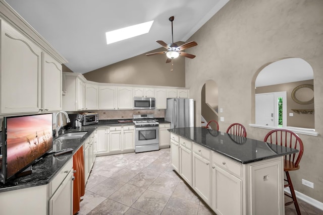 154 Easton Ave, West Chicago, IL 60185 - photo 5