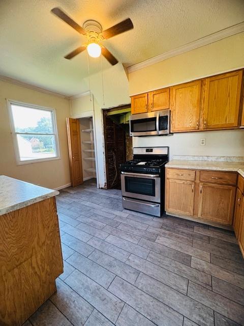 322 W 3rd St, Dixon, IL 61021 - photo 7