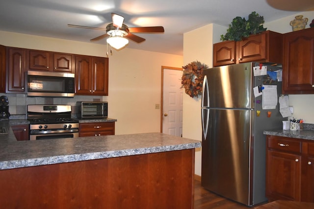 105 Jefferson St, Benson, IL 61516 - photo 12