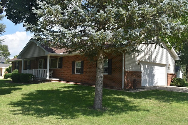 105 Jefferson St, Benson, IL 61516 - photo 3