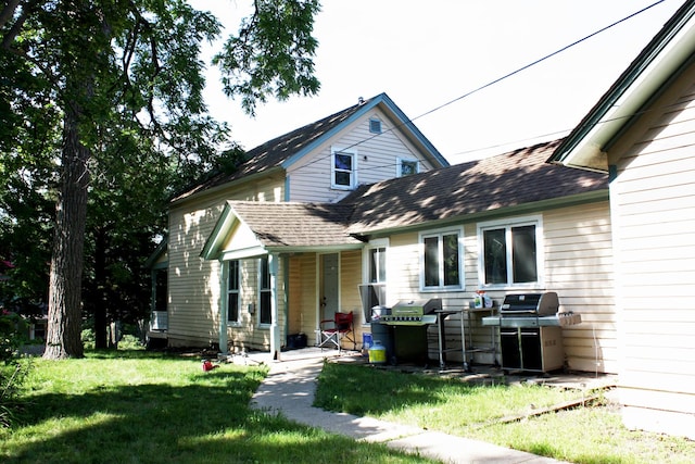 472 Division St, Elgin, IL 60120 - photo 4