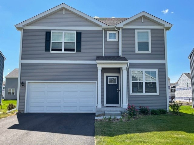 978 Garnet Ln, Montgomery, IL 60538 - photo 1