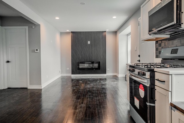 9318 S Peoria St, Chicago, IL 60620 - photo 12
