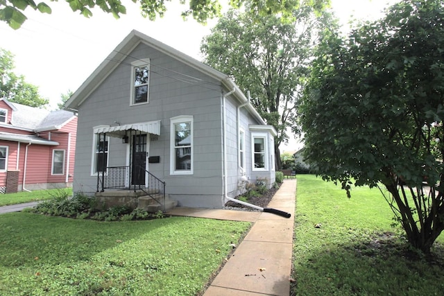 1213 N Madison St, Bloomington, IL 61701 - photo 2