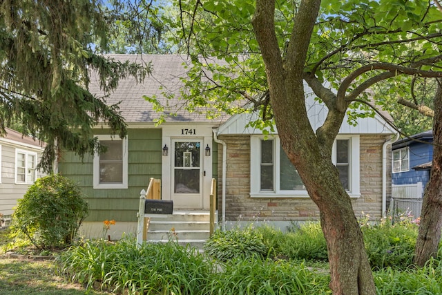 1741 Pine Rd, Homewood, IL 60430 - photo 1