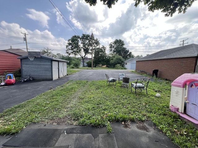 926 N Hickory St, Joliet, IL 60435 - photo 15