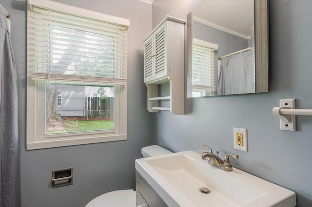 307 Meadows Ave, Bloomington, IL 61701 - photo 9