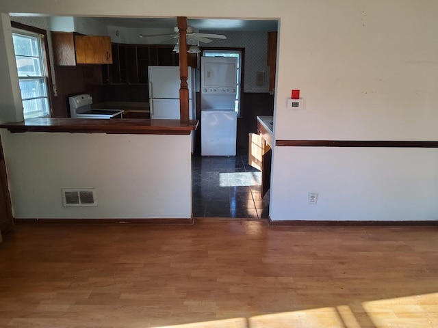 1300 Riverlane Dr, Bradley, IL 60915 - photo 2