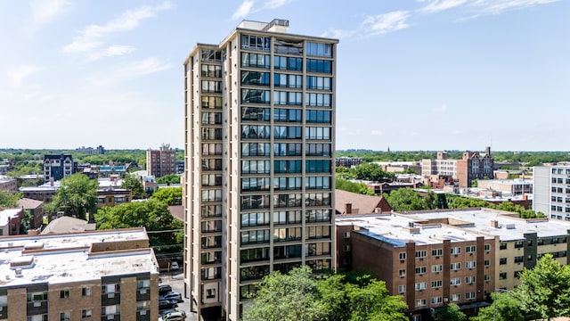 5740 N Sheridan Rd Unit 9D, Chicago, IL 60660 - photo 1