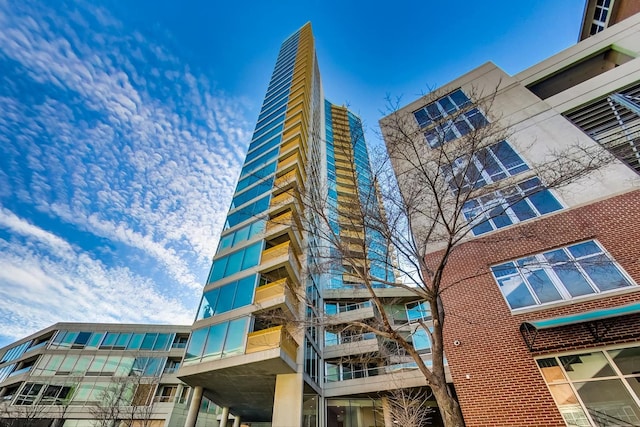 1720 Maple Ave Unit 2340, Evanston, IL 60201 - photo 3