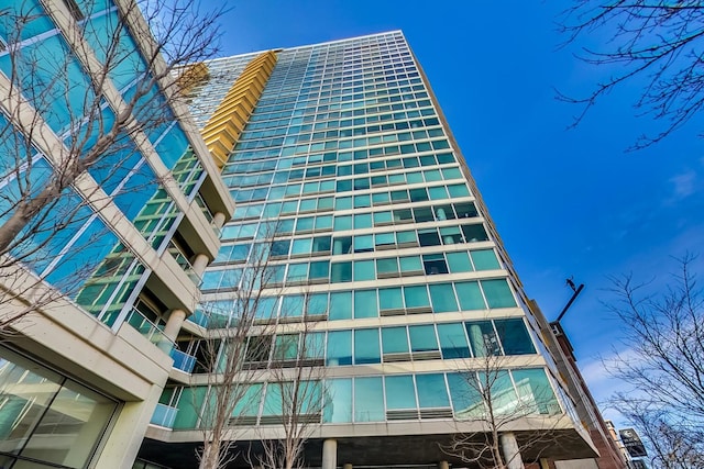 1720 Maple Ave Unit 2340, Evanston, IL 60201 - photo 33