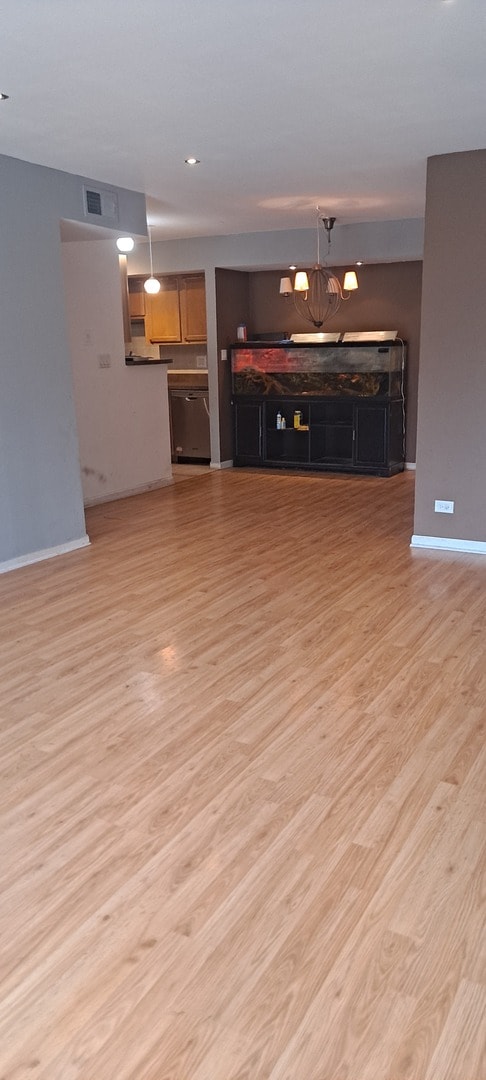 12B Kingery Quarter Rd Unit 108, Willowbrook, IL 60527 - photo 6