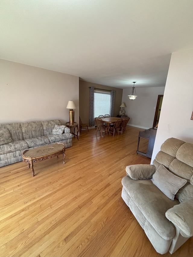 4304 N Oriole Ave, Norridge, IL 60706 - photo 3