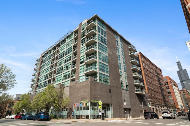 225 S Sangamon St Unit 802, Chicago, IL 60607 - photo 1